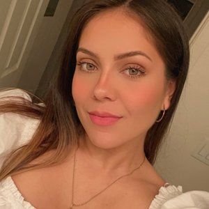 Meet your Posher, Gianinna